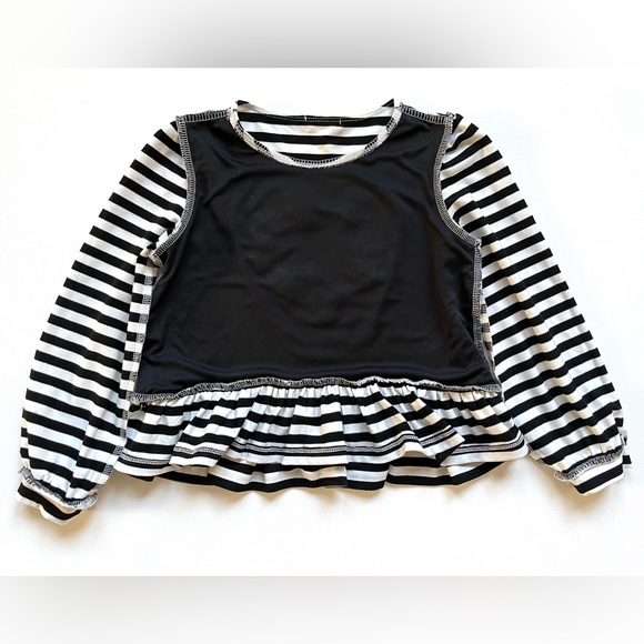 EUC Kate Mack Valentine’s Day Heart Embroidered Striped Top 6X - Picture 11 of 12